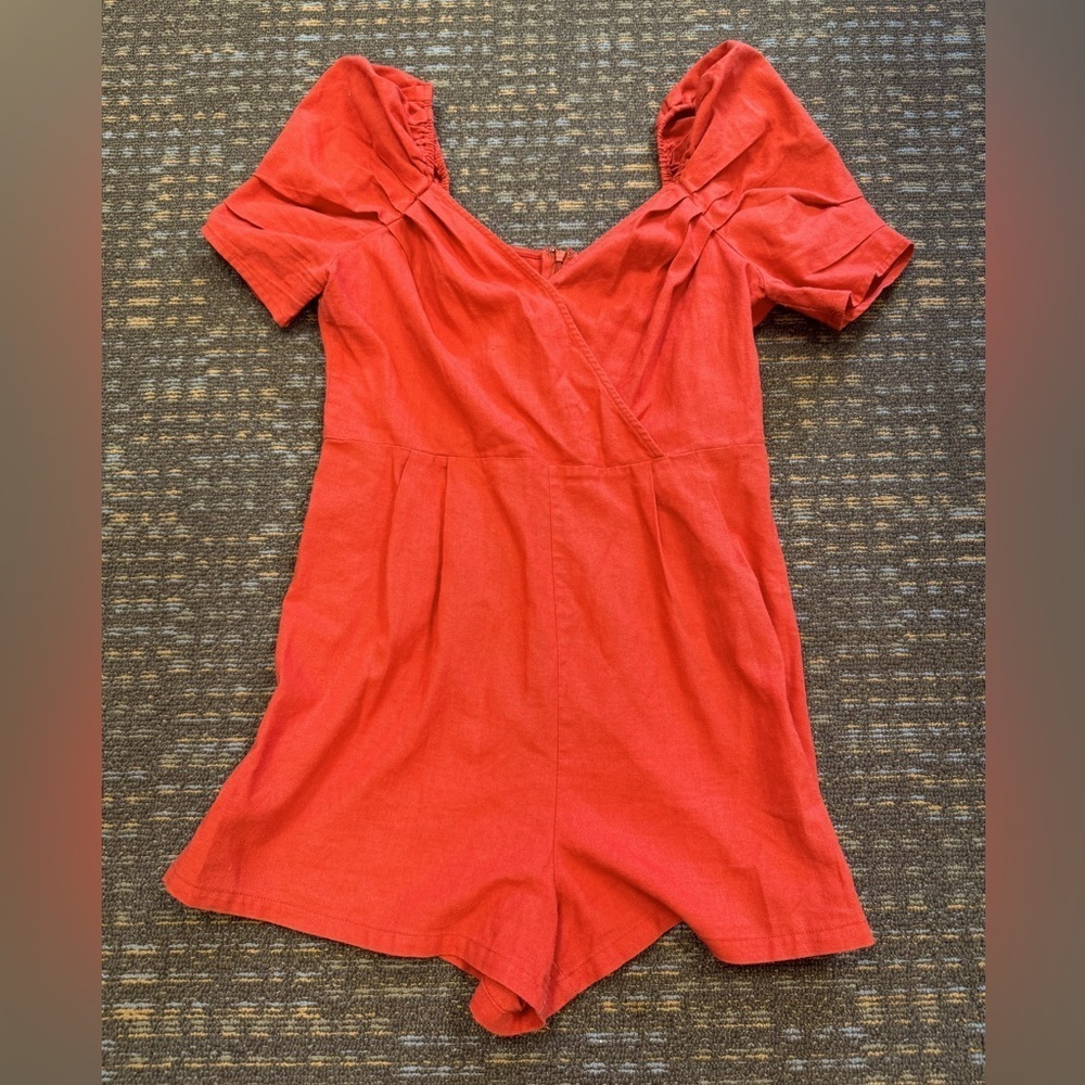 All In Favor burnt orange puff sleeve‎ cotton/linen blend romper- size XL